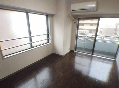練馬区豊玉北2丁目楽器可（ピアノ・弦管打楽器・声楽）マンション リビング
