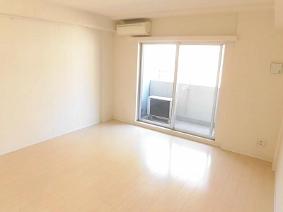 中央区日本橋堀留町2丁目楽器可（ピアノ）マンション リビング
