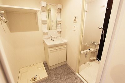 蕨市中央3丁目楽器可(防音・グランドピアノ・弦・木管楽器・声楽)マンション 洗面所