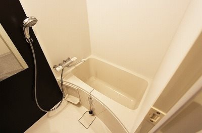 蕨市中央3丁目楽器可(防音・グランドピアノ・弦・木管楽器・声楽)マンション 風呂画像