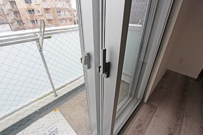 蕨市中央3丁目楽器可(防音・グランドピアノ・弦・木管楽器・声楽)マンション ベランダ
