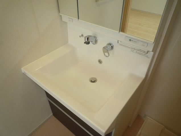 オーストシュロス その他4