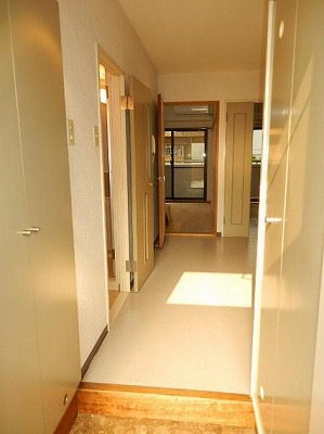 三鷹市下連雀4丁目楽器可（ピアノ）マンション 玄関