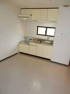 三鷹市下連雀4丁目楽器可（ピアノ）マンション リビング