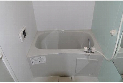 目黒区自由が丘1丁目楽器可（ピアノ・弦/管/打楽器・声楽）マンション 風呂画像