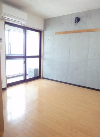 狛江市西野川1丁目楽器可(防音・グランドピアノ・弦・管楽器・声楽)マンション リビング