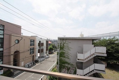 川崎市多摩区堰1丁目楽器可（グランドピアノ・弦管打楽器・声楽）マンション ベランダ