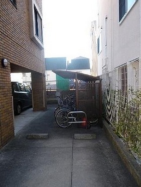 目黒区目黒本町2丁目楽器可（ピアノ・弦管打楽器・声楽）マンション 玄関