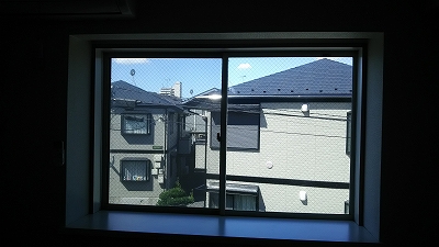 富士見台4丁目楽器可（防音・7：30～23：00まで演奏・ピアノ・弦楽器・声楽）アパート ベランダ
