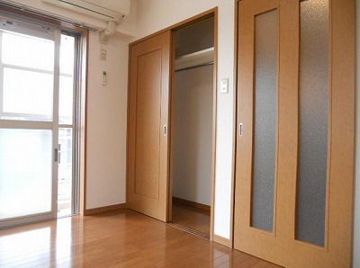 練馬区豊玉北3丁目楽器可（ピアノ・弦管楽器・声楽）マンション 玄関