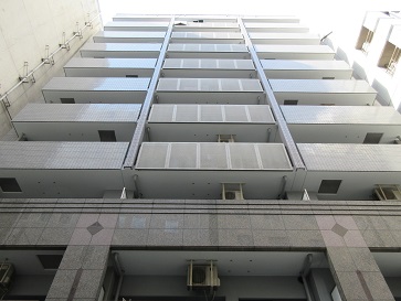 シャルマンフジアニエス本町 外観