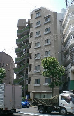 新宿区西落合4丁目楽器可(ピアノ・弦楽器・声楽)マンション 外観