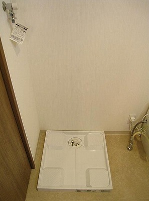 東村山市栄町1丁目楽器可(防音・24時間演奏・グランドピアノ・弦・管楽器・声楽)マンション ベランダ