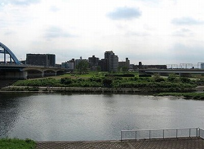 大田区田園調布本町楽器可（ピアノ・弦管打楽器・声楽）分譲マンション 玄関