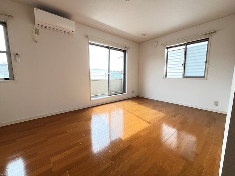 コート大町 リビング