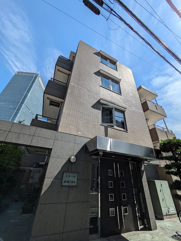 ミルーム赤坂弐番館 204号室 外観