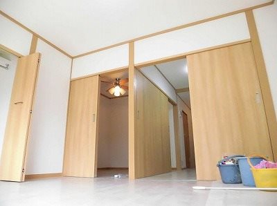 品川区南品川6丁目楽器可(ピアノ・弦楽器)マンション リビング