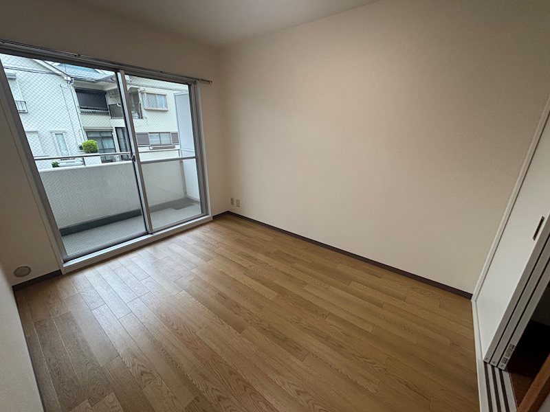 世田谷区経堂5丁目楽器可（防音・ピアノ・弦/管/打楽器・声楽）マンション ベッドルーム