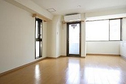 文京区白山5丁目楽器可（ピアノ・弦管楽器・声楽）マンション リビング