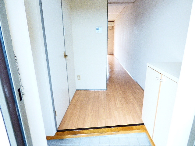 市村第２マンション 玄関