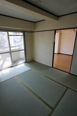 文京区千石1丁目楽器可（ピアノ・弦管打楽器・声楽）マンション ベランダ