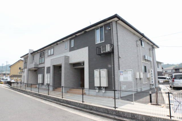 メゾン・ド・アマリリオⅡ 102号室 外観