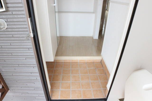 メゾン・ド・アマリリオⅡ 玄関