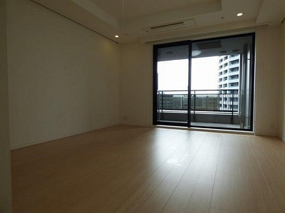 新宿区西新宿6丁目楽器可（ピアノ・弦管打楽器・声楽）マンション ベッドルーム