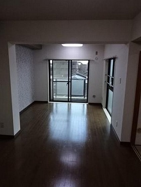 東村山市萩山町2丁目楽器可（グランドピアノ・弦管楽器・声楽・DTM）マンション リビング