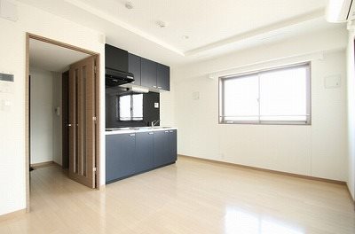 新宿区早稲田鶴巻町楽器可(防音・グランドピアノ・弦・管楽器・声楽)マンション リビング
