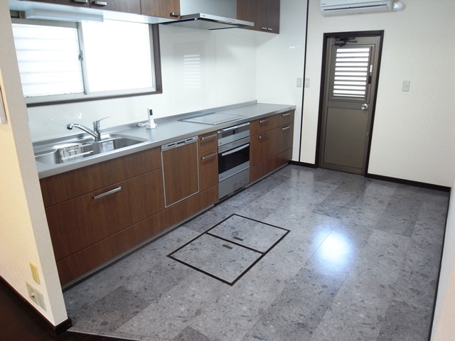 等々力2丁目戸建 キッチン