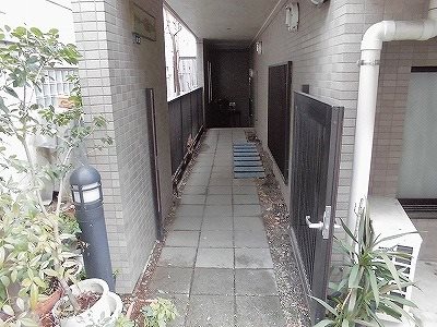 品川区東五反田4丁目音楽教室可(グランドピアノ・弦楽器・声楽)マンション エントランス