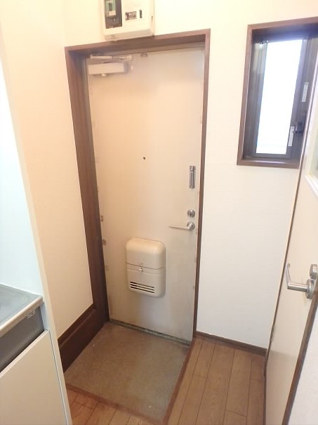 シャンティー堀　 玄関