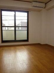 足立区竹の塚1目楽器可（防音・24時間演奏・グランドピアノ・弦管楽器・声楽）マンション ベランダ