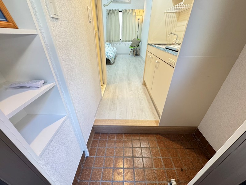 シャンブルドットつつじヶ丘 玄関