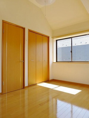 練馬区豊玉北3丁目楽器可(防音・グランドピアノ・弦・管打楽器・声楽)戸建 収納