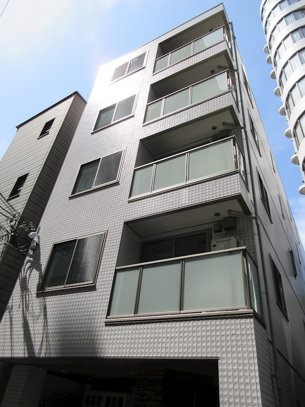 プレジール京町堀 外観