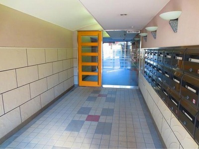 豊島区目白2丁目楽器可（ピアノ）マンション 玄関
