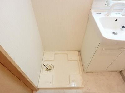 北区東十条5丁目楽器可(防音・グランドピアノ・弦・管楽器・声楽)マンション 洗面所