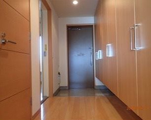 練馬区豊玉中2丁目楽器可(防音・グランドピアノ・弦・管楽器・声楽)マンション 玄関