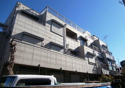 世田谷区粕谷4丁目楽器可(ピアノ・弦楽器)マンション 外観