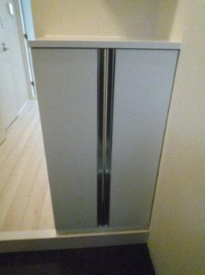 大田区鵜の木1丁目楽器可(防音・弦・管楽器・声楽)マンション 玄関