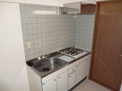 板橋区小茂根4丁目楽器可(防音・グランドピアノ・弦・管楽器・声楽)マンション キッチン