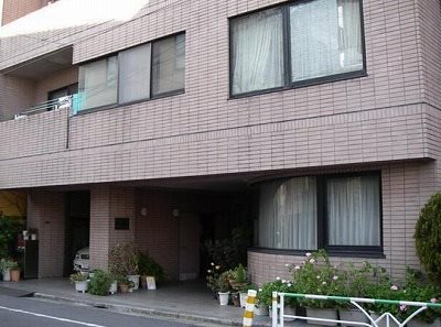 渋谷区笹塚1丁目楽器可(防音・グランドピアノ・弦・管楽器・声楽)マンション エントランス