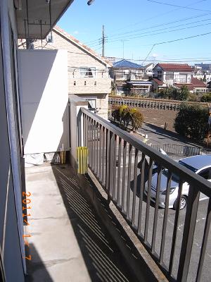西ノ岡ハイツ ベランダ