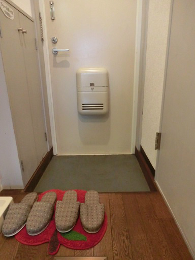 アップルハウス境田町 玄関