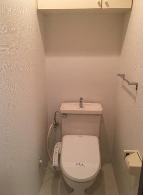 府中市緑町3丁目楽器可（防音・グランドピアノ・弦・管楽器・声楽）マンション トイレ