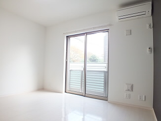 ラ・ネージュ烏山Ⅱ リビング