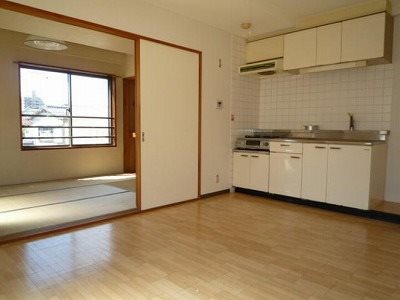 北区田端1丁目楽器可（ピアノ・弦楽器）マンション リビング
