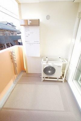川崎市多摩区宿河原楽器可（防音・グランドピアノ・弦・管楽器・声楽）マンション ベランダ